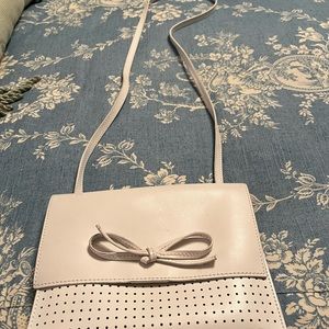 Gap summer white leather envelope style bag